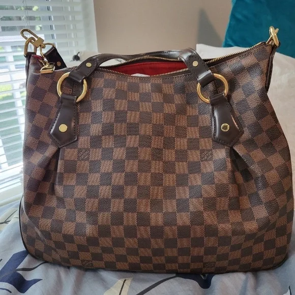 Louis Vuitton Brown Checkered Shoulder Bag - Picture 4 of 16